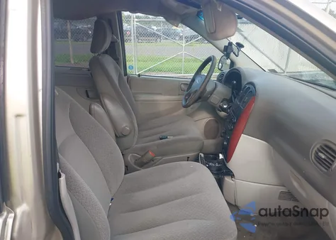 2005 Chrysler Town & Country z USA, uszkodzony, nr VIN 1C4GP45R35B391441